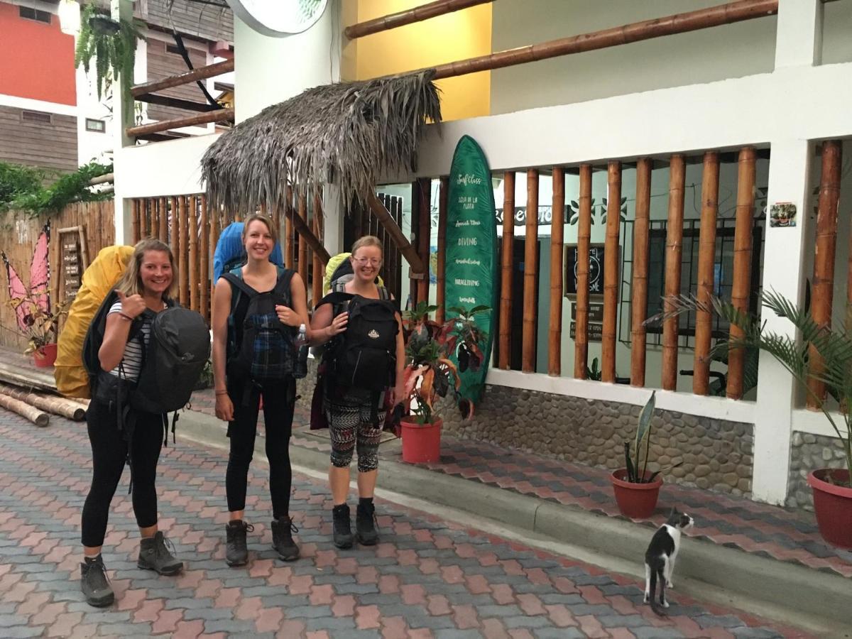 Sapa Inka Hostel Montañita Екстериор снимка