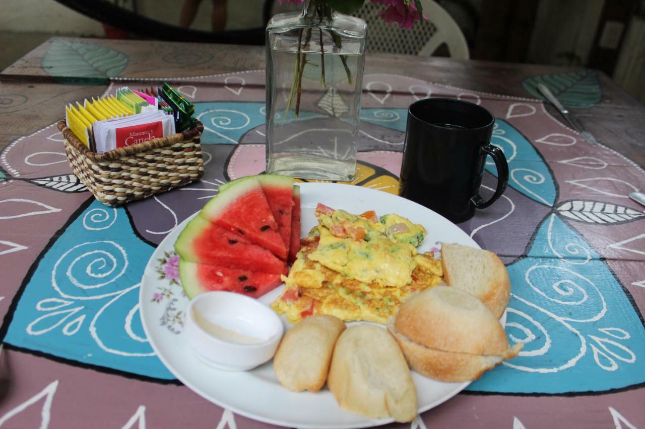 Sapa Inka Hostel Montañita Екстериор снимка